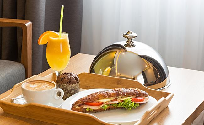 Dan Panorama Eilat Hotel Serving a variety of delicious dishes and drinks directly to your room